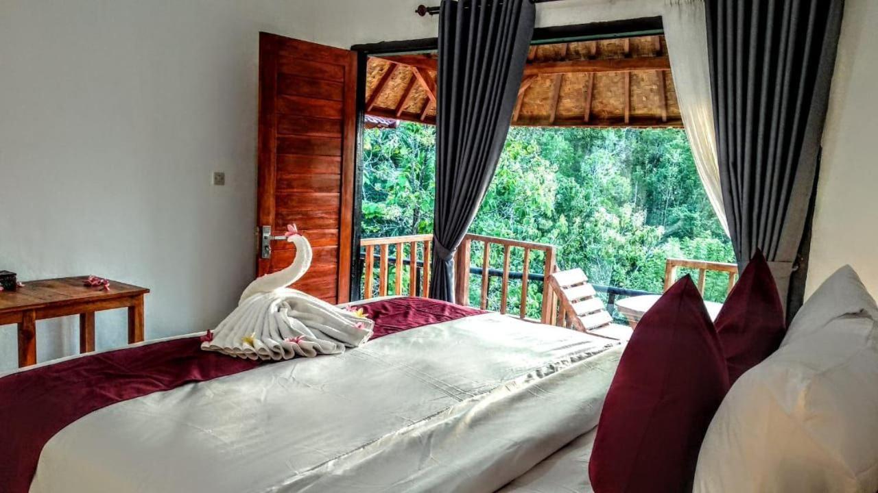 Vina Bungalow Toyapakeh ภายนอก รูปภาพ